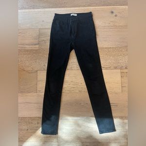 Madewell Roadtripper black jeans. Size 26